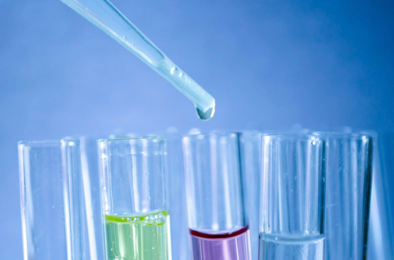 aprire un laboratorio di analisi